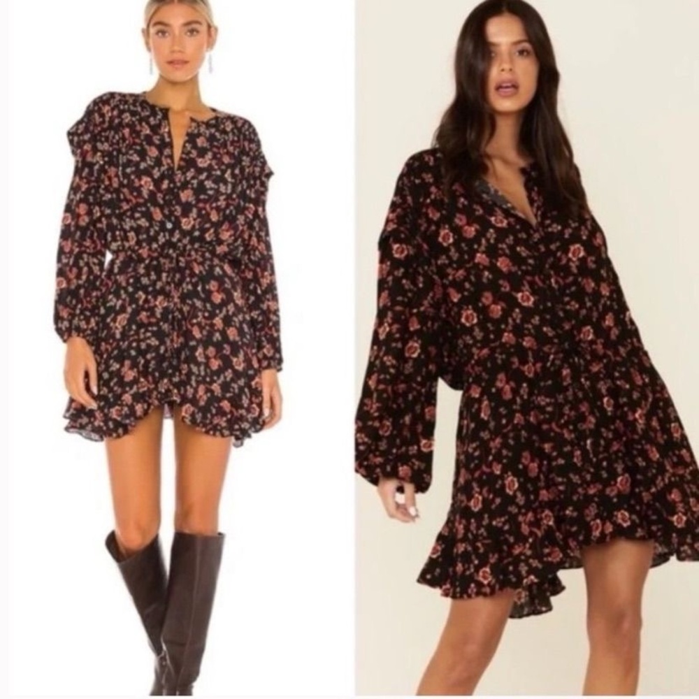 Long sleeve floral mini dress